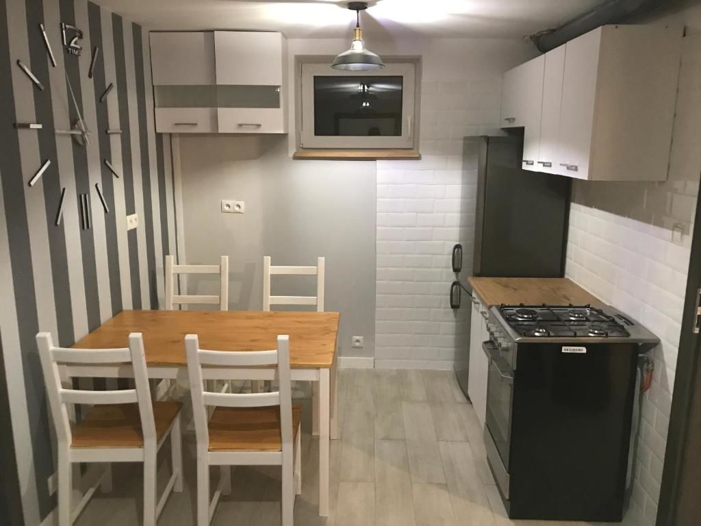 Проживание в семье Sajenek_pl Loft Basment Room Августов-39